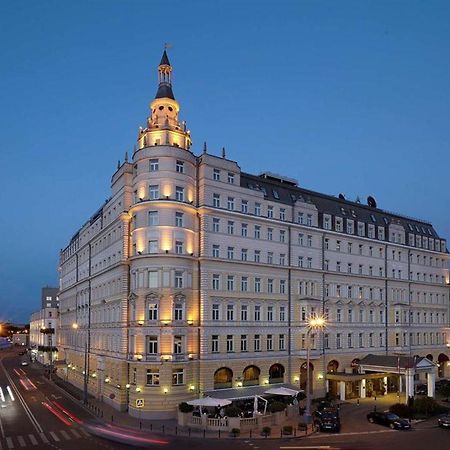 Hotel Baltschug Kempinski Moscow Exterior photo